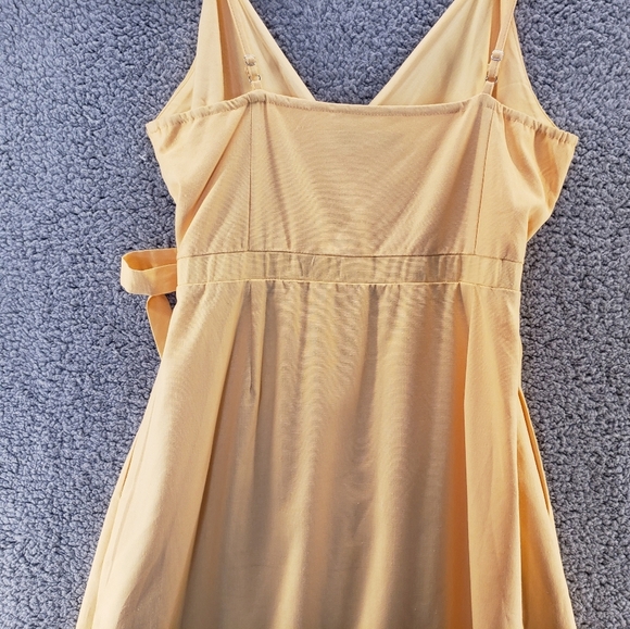 The Good Jane Yellow Linen Blend Summer Adj. Spagetti Strap Wrap Dress Sz L - Picture 12 of 14